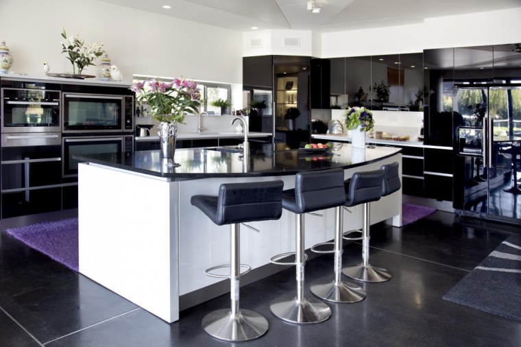 Moderne hoogglans keuken met bar mogelijkheid ? Interieur Wensen Keuken Bar Ideeen : Moderne hoogglans keuken met bar mogelijkheid ? Interieur Wensen